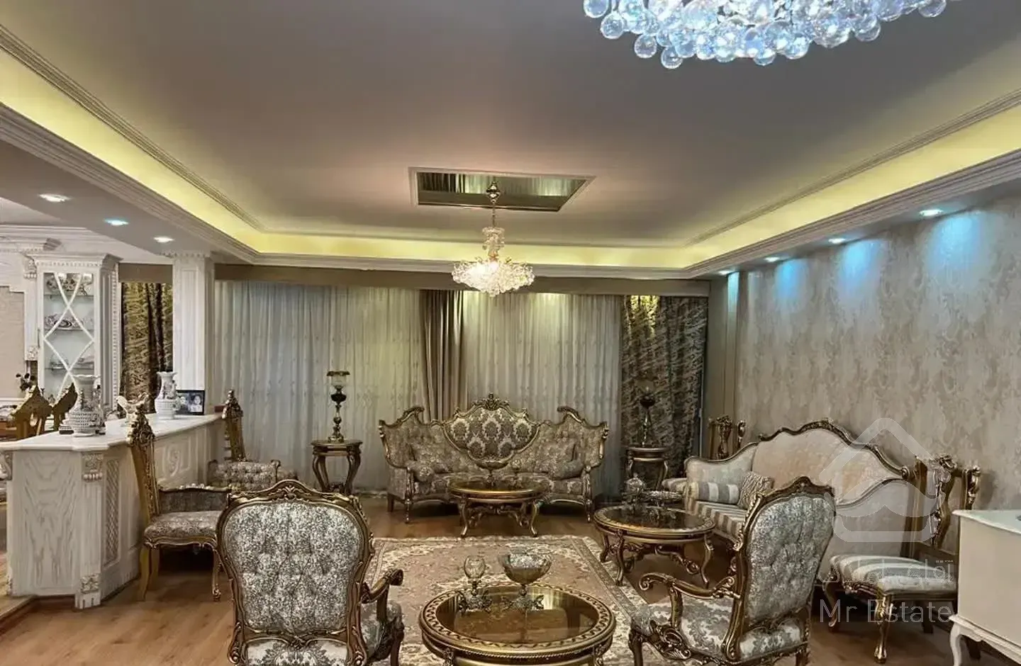 آپارتمان ۱۴۵ متر/۴ واحدی/فول امکانات(اوایل امامت)