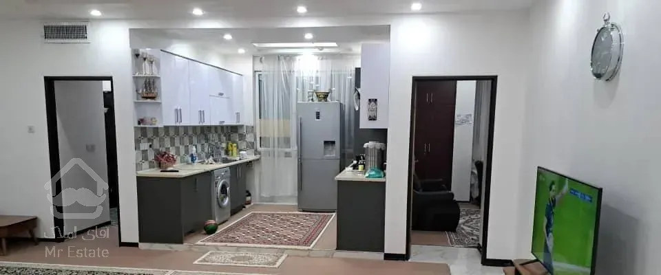 فروش آپارتمان ۹۷ متری ۲ خوابه در خاورشهر در فاز ۱