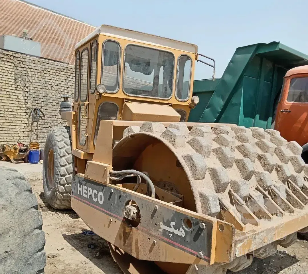 پیمانکاری زیرسازی و آسفالت عظیمی