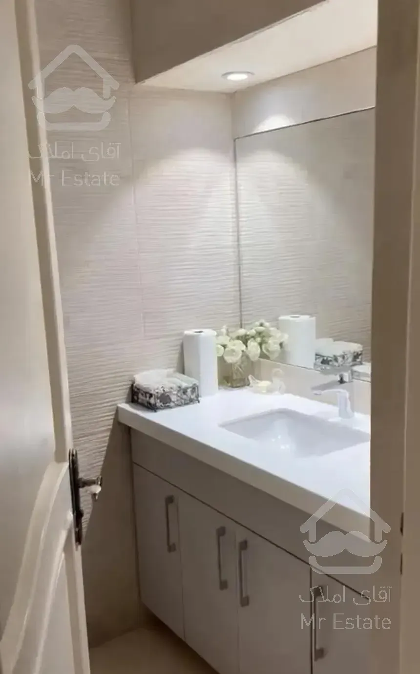 ۲۰۰ متر اپارتمان در منظریه جهانتاب