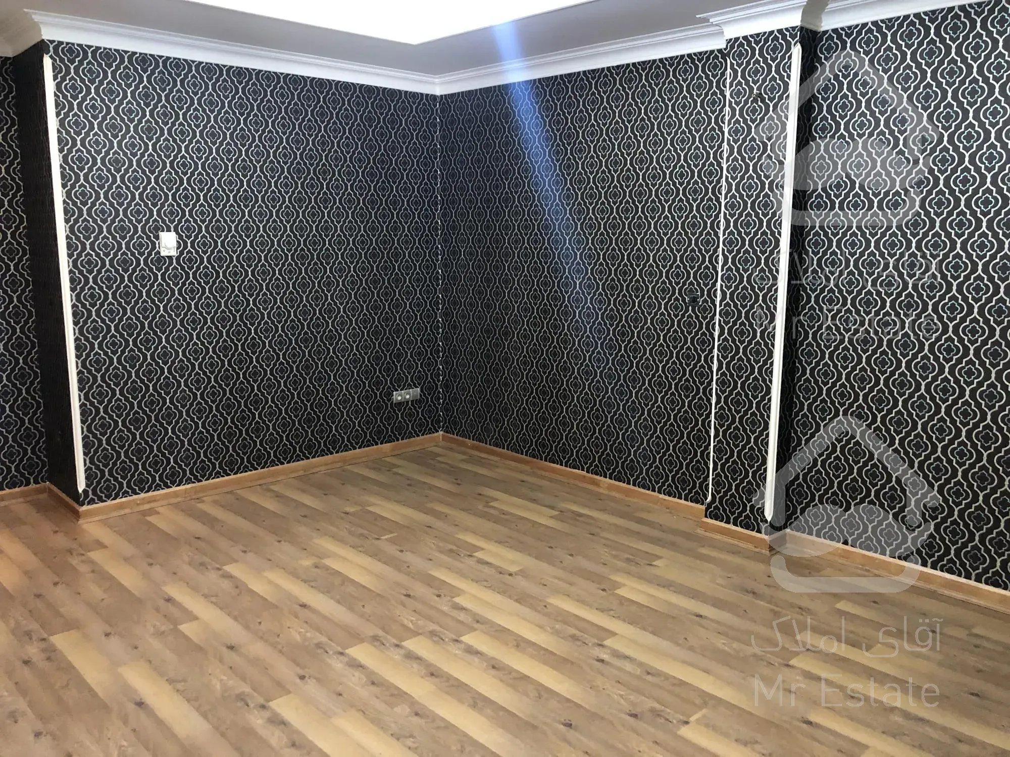 رهن و اجاره آپارتمان ۴۰۰ متری ۴ خواب فرمانیه فول تک واحدی