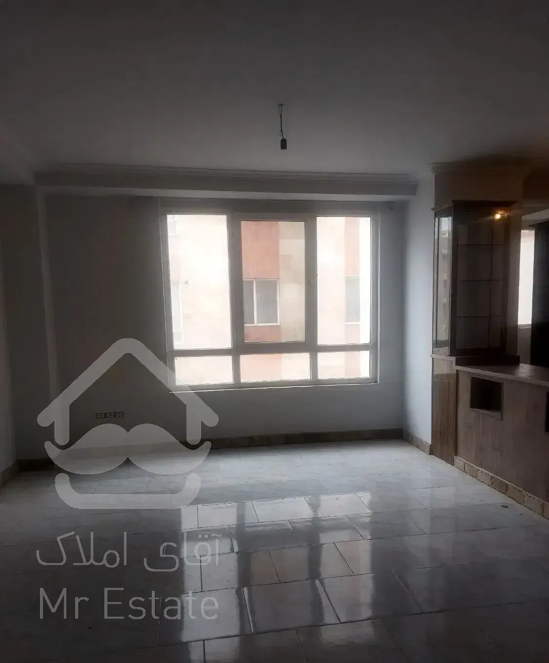 آپارتمان شهرک رز کاردار ۹۰ متری