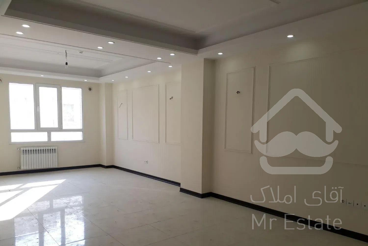 ۱۳۵ متر ۳ خواب فول نوساز سند اماده