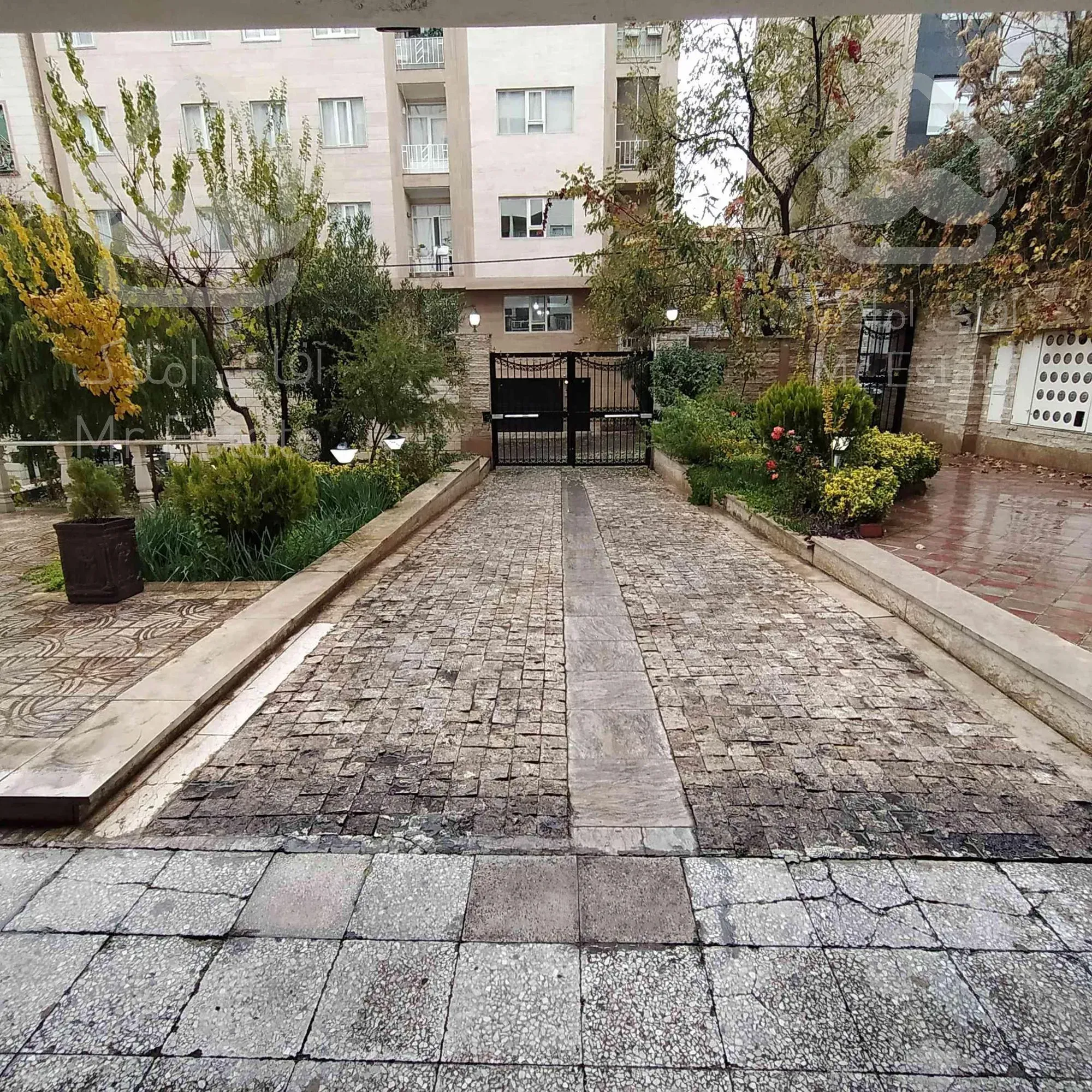 ۱۰۲متر ۲خوابه هروی فول امکانات