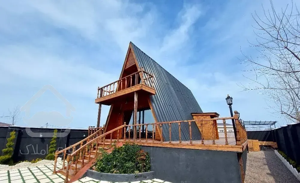 فروش ویلا استخردار با سند در نزدیکی دریا