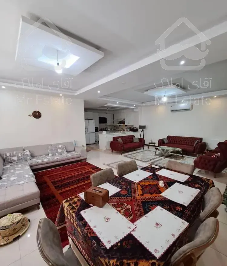 آپارتمان ۱۵۰متری/۳خواب/فول امکانات/داخل فاز یک