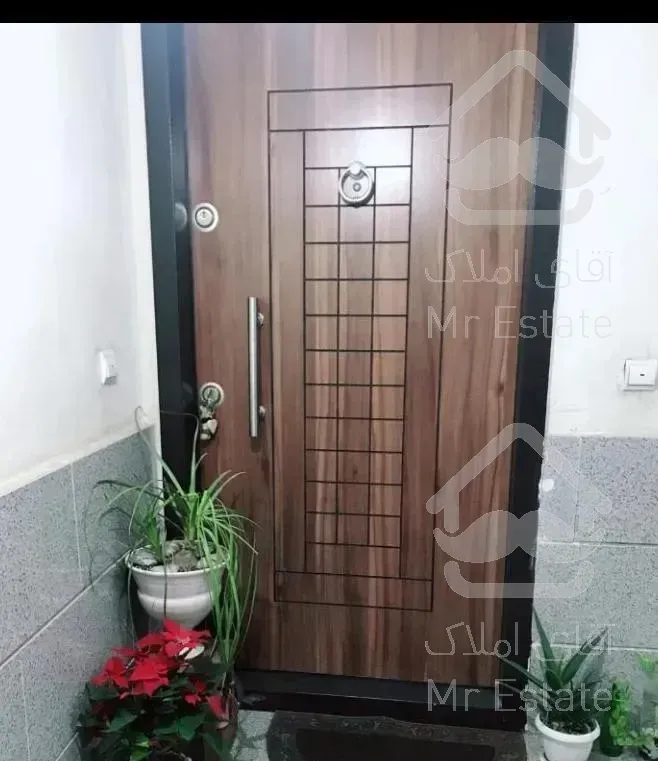 ۵۶متر  /  پارکینگ  /  طبقه اول / بازسازی