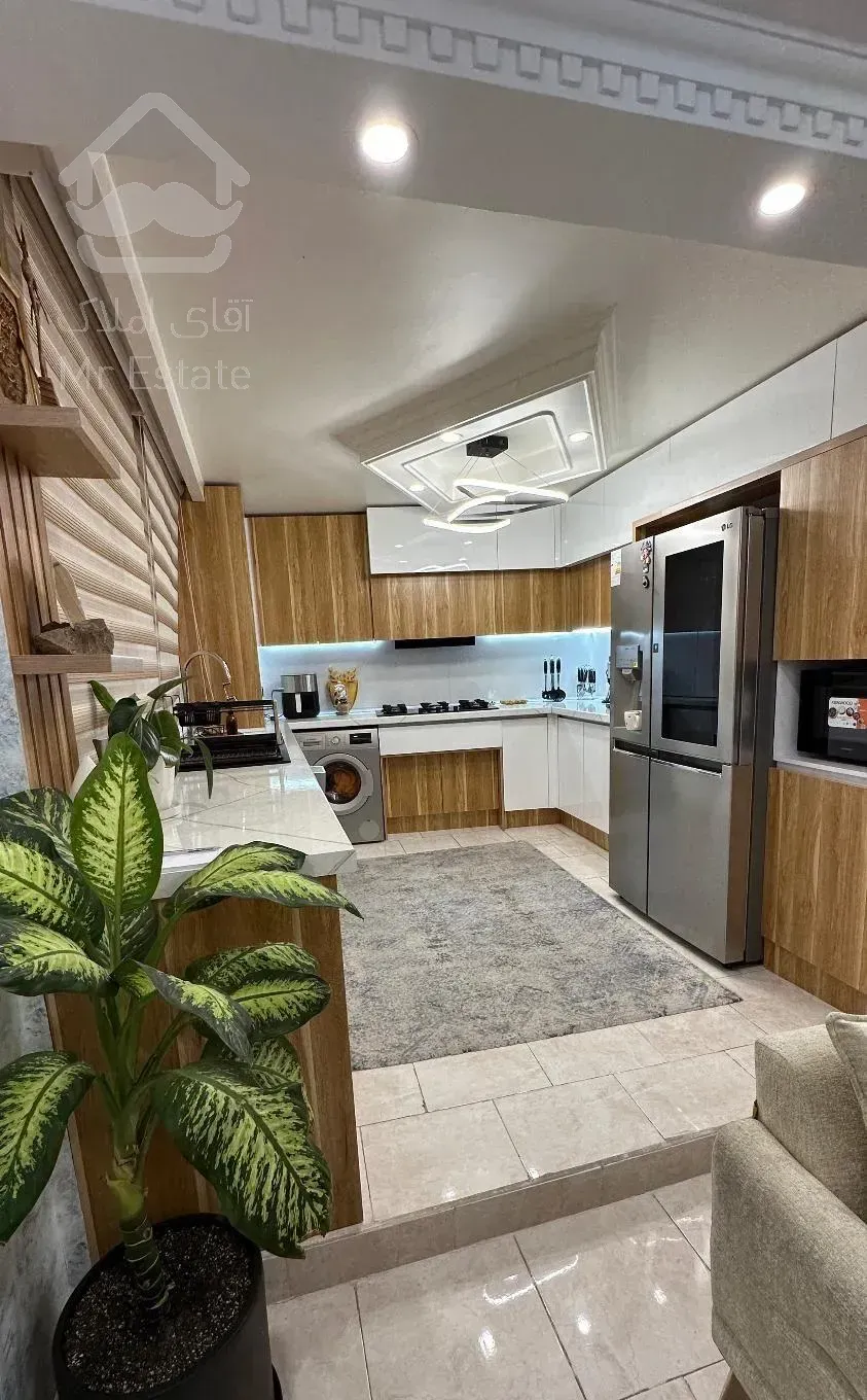 ۸۰متر/دوخواب/پارکینگ و آسانسور/دروازه شمیران