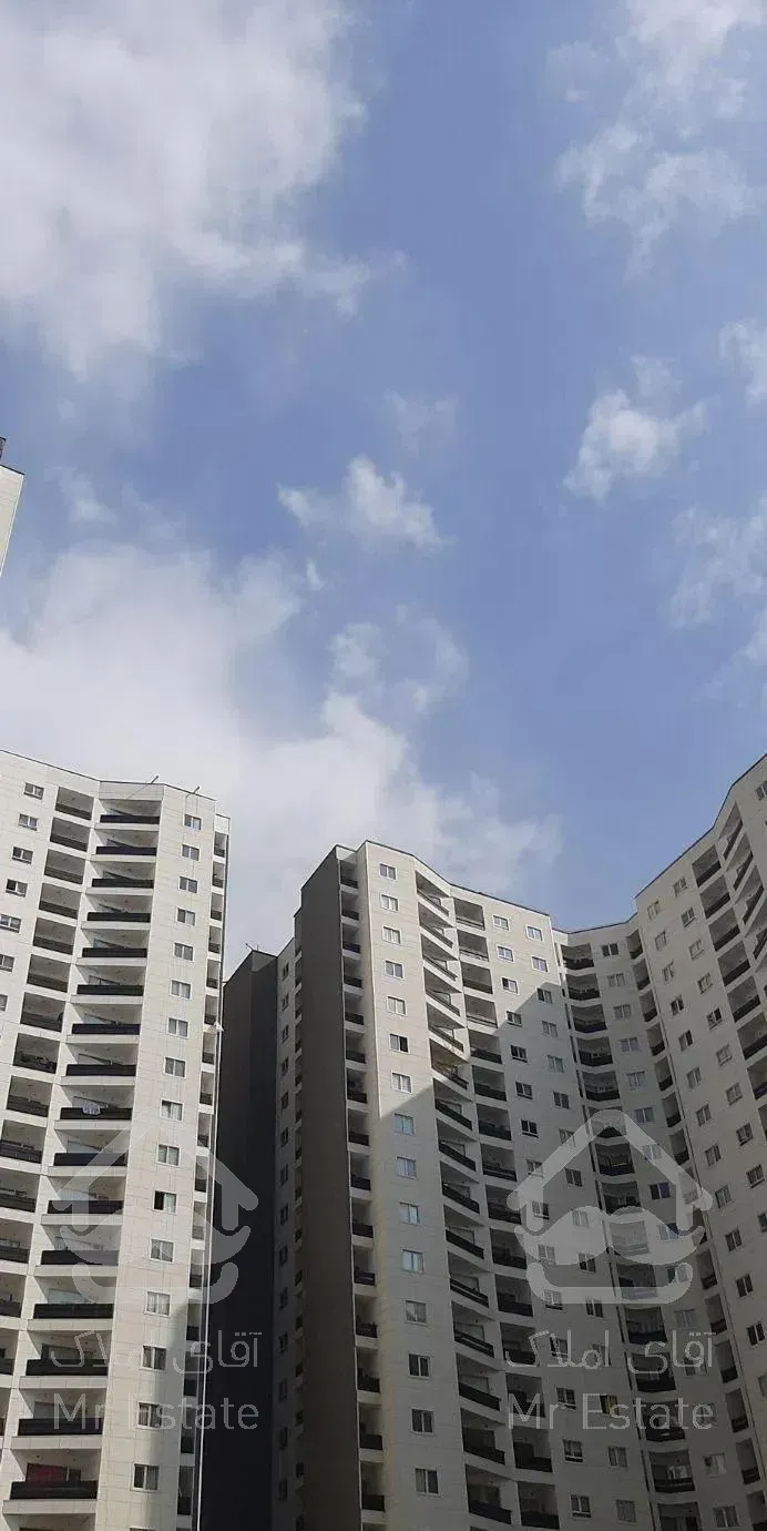 شهرک شهید بهشتی برج افق ۳