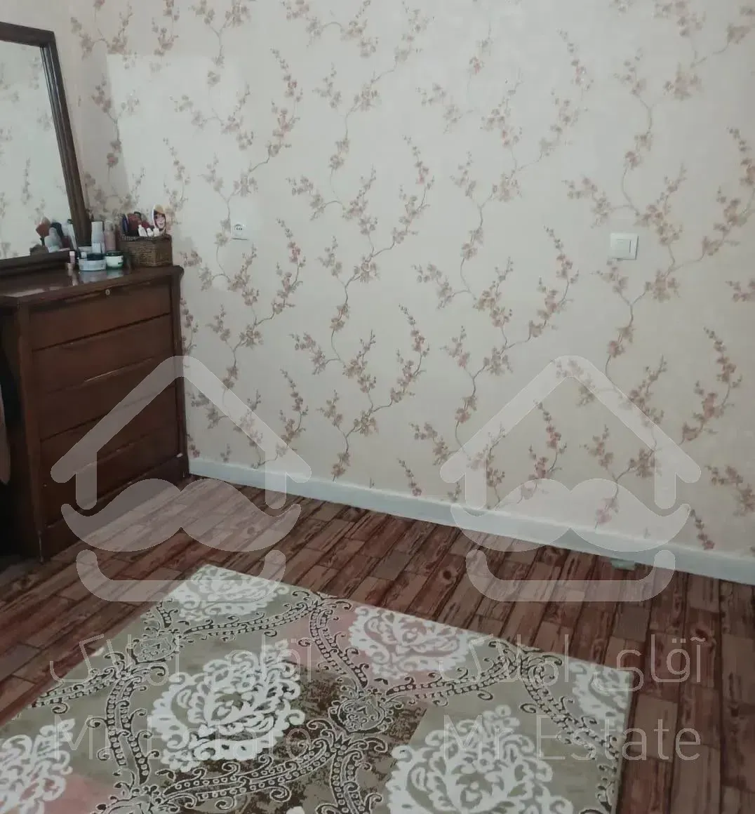 واحد ۸۸ متری غرق در نور در مدرس شمالی