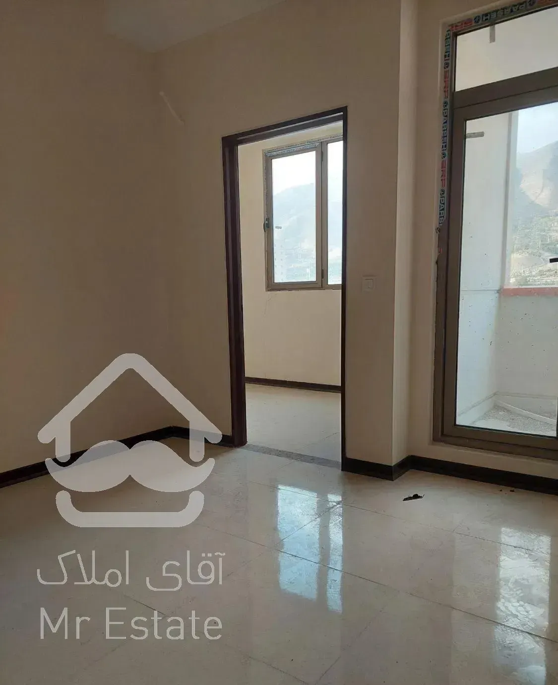 واحد اداری ،ساختمان پزشکان تریتا