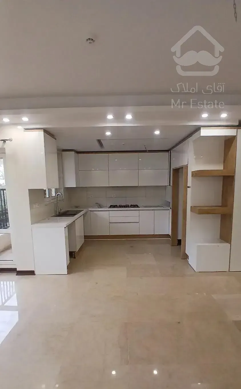 اپارتمان ۱۴۳متر۳خوابه نوسازدرحدکلیدنخورده کوهک