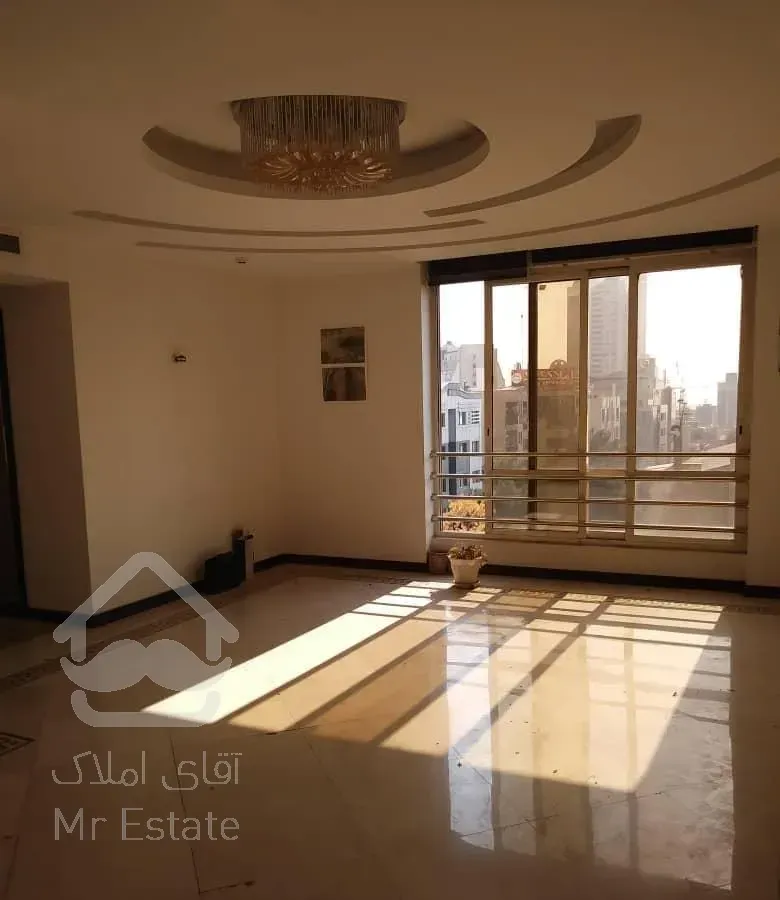 شریعتی بالاتر از میرداماد ۱۲۳متر ۳خوابه