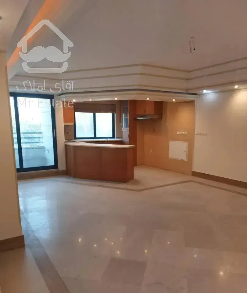 82 متر / کمالی * سالن پرده خور / سرمایه گذاری