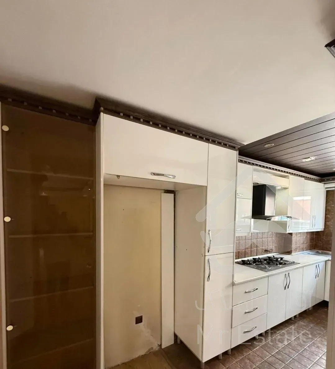 آپارتمان ۹۵ متری ۲ خواب / نقشه مربعی