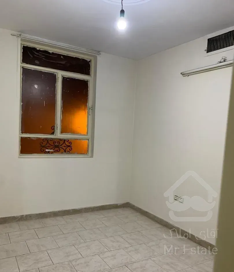 اجاره آپارتمان ۵۶ متری ۱ خوابه طبقه ۱ در اسکندری