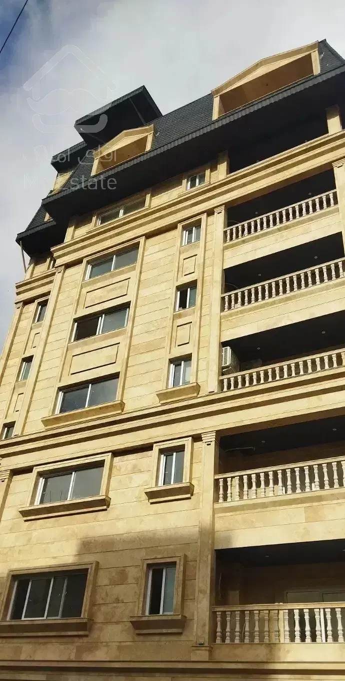 واحد ۱۴۲ متری کلید نخورده رادیودریا