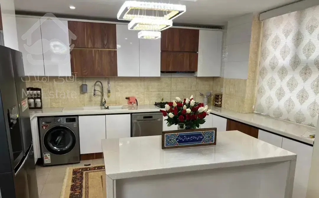 قلهک۹۰متر/۲خواب/خوش نقشه