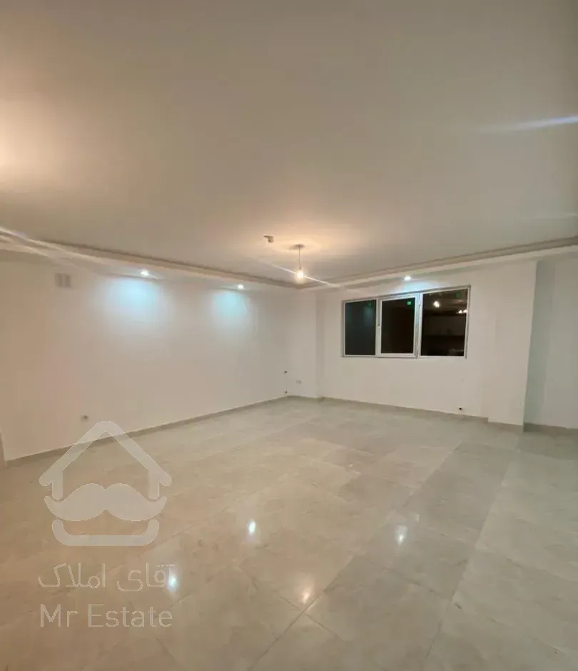 فروش آپارتمان ۱۱۰ متری نوساز (خیابان رازی )