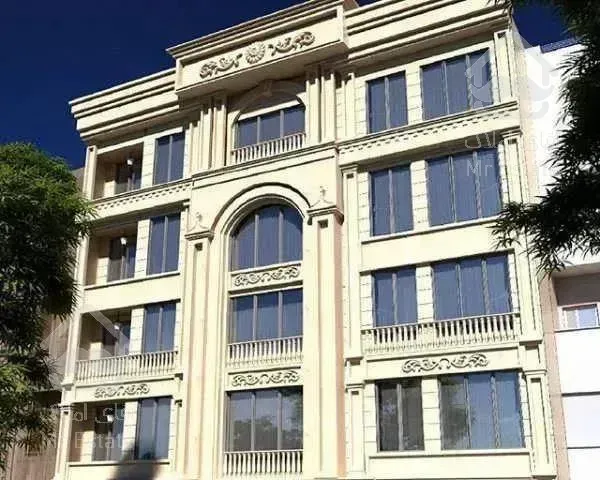 آپارتمان ۱۹۴ متری سند دار