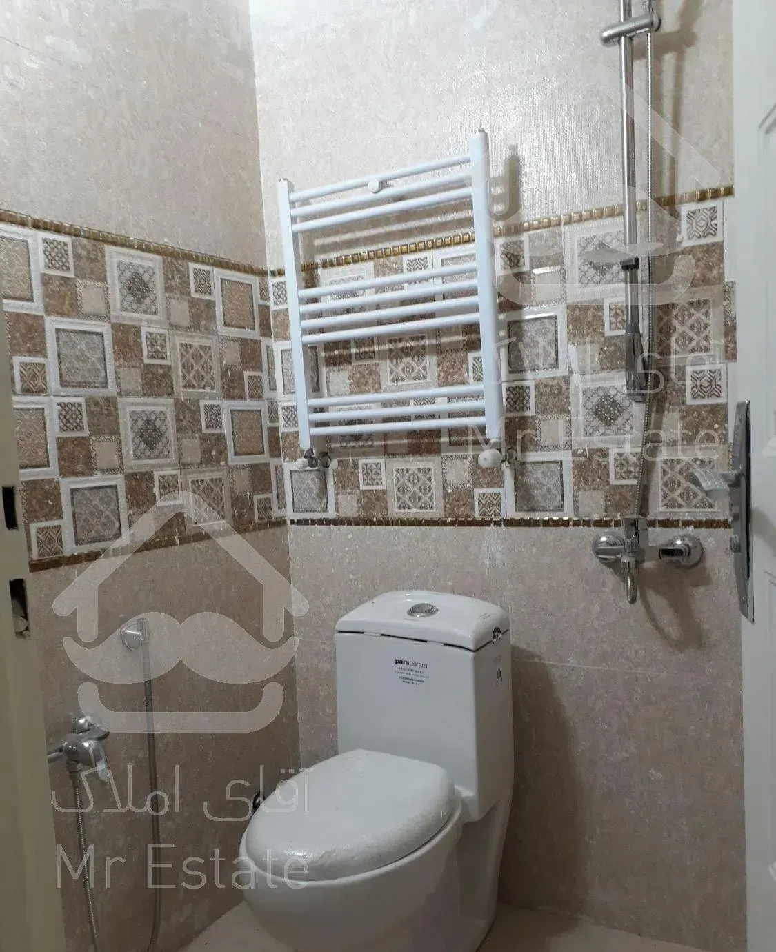 آپارتمان ۱۲۰متری۳خوابه،خ دریاباری