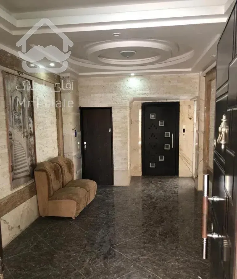 آپارتمان 125متری واقع در خیابان پروین اعتصامی