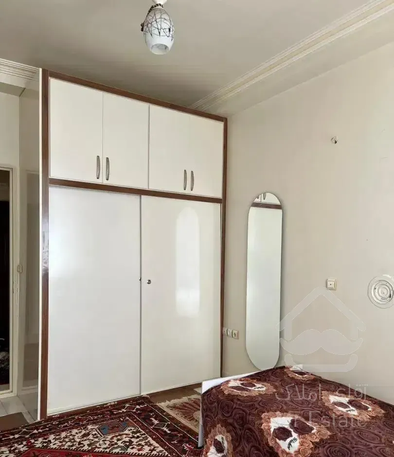 اجاره آپارتمان ۱۰۵متردوخوابه طبقه ۳ درکوچه باغ