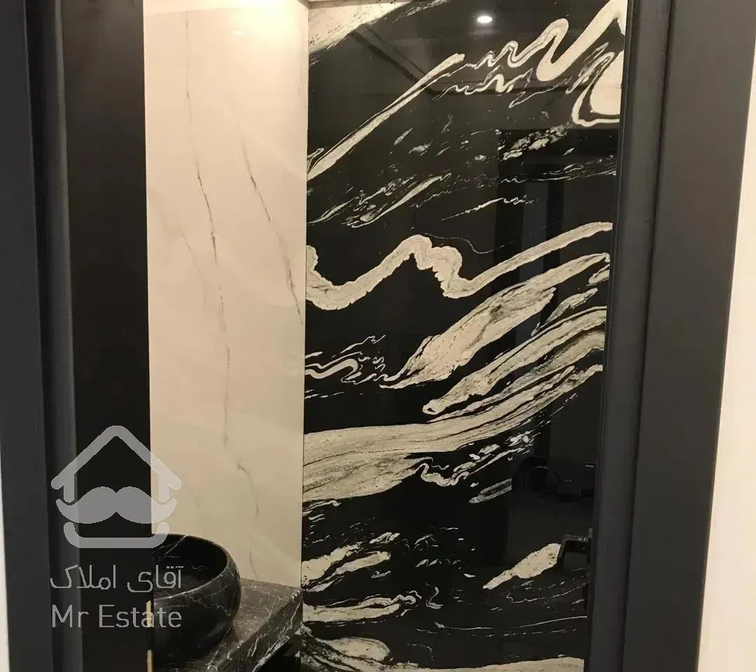 ١٠٣ متر کلیدنخورده،٢ پارکینگ