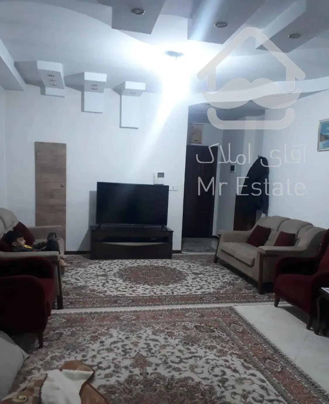 اپارتمان ۵۹ متر غرق در نور