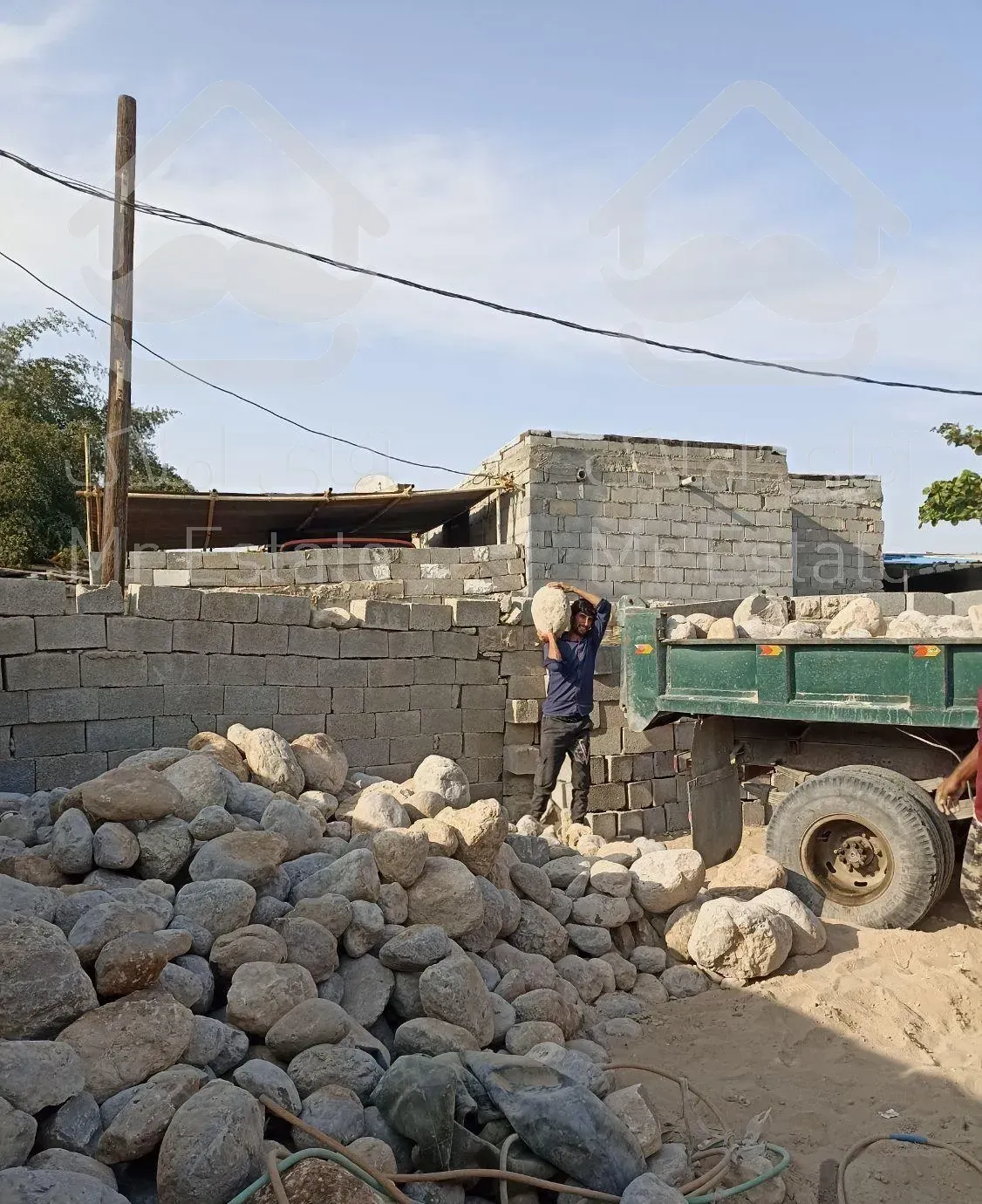 حمل نخاله با خاور باکارگر ماسه‌‌سنگ‌مخلوت‌‌