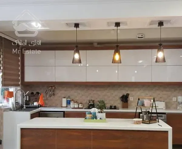 برج کاسپین/سه خواب/ اماده تخلیه