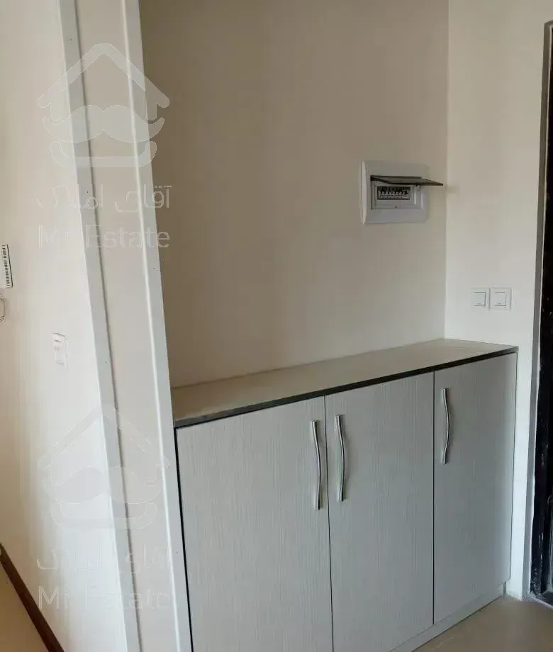 آخرین طبقه ۹۰متر۲ خواب کلید نخورده