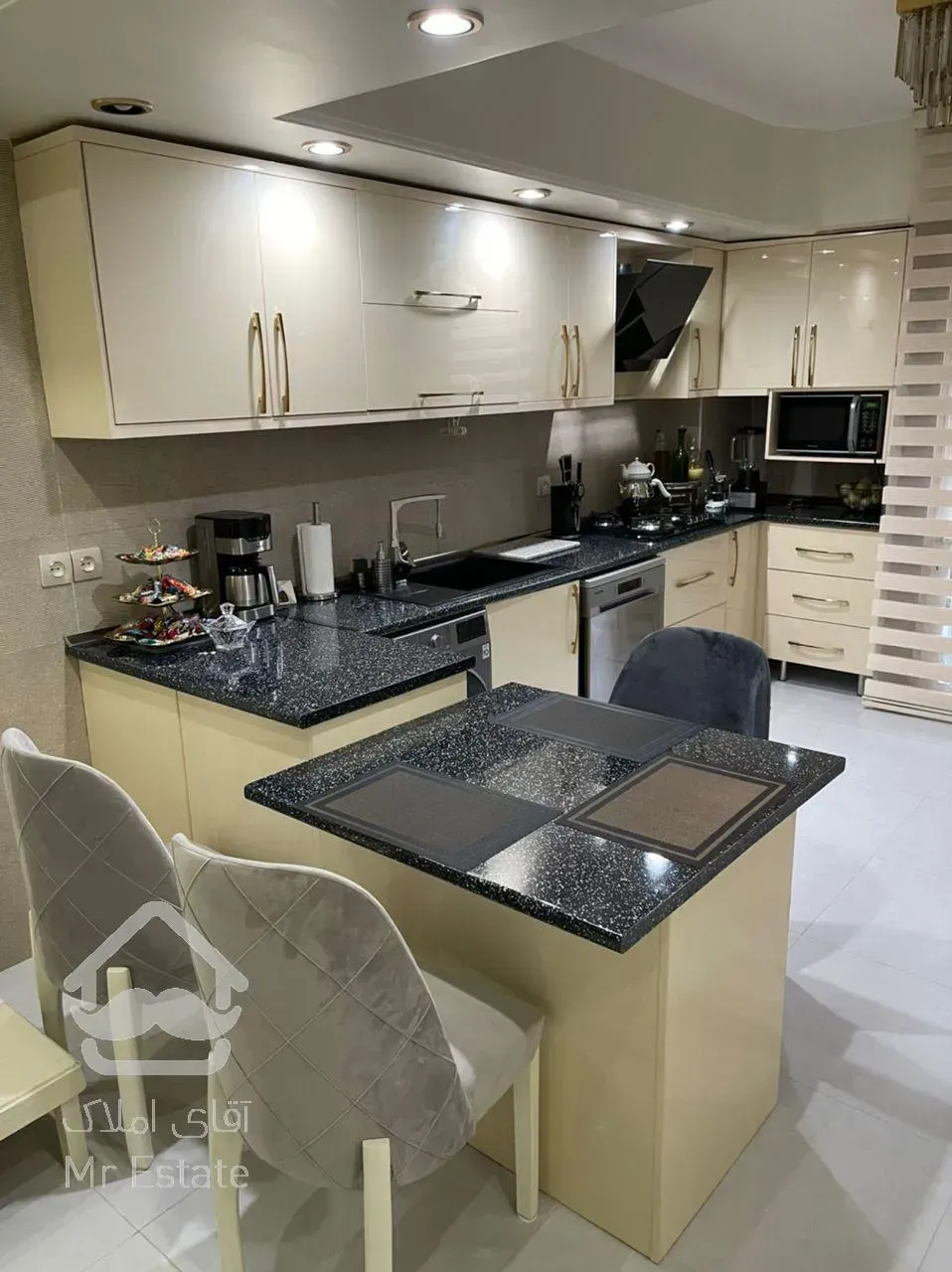 فروش آپارتمان فرشته 110  متر لوکس