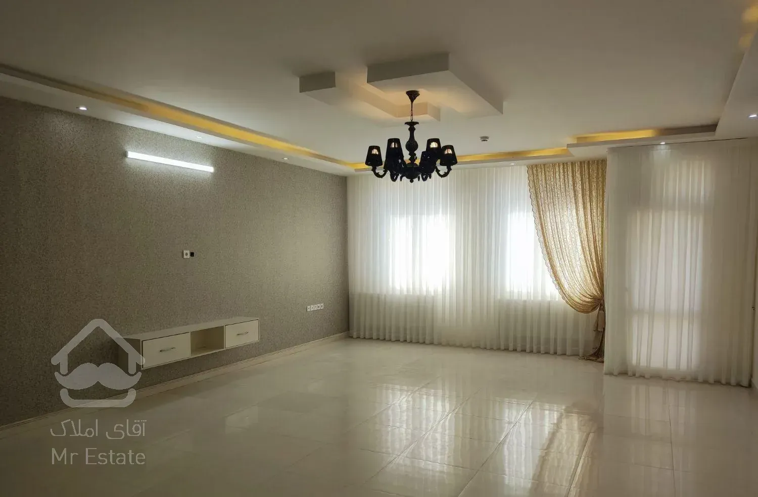 ۱۱۳ متر تک واحدی ۲ خواب در خ امام رضا ( چ دانش )