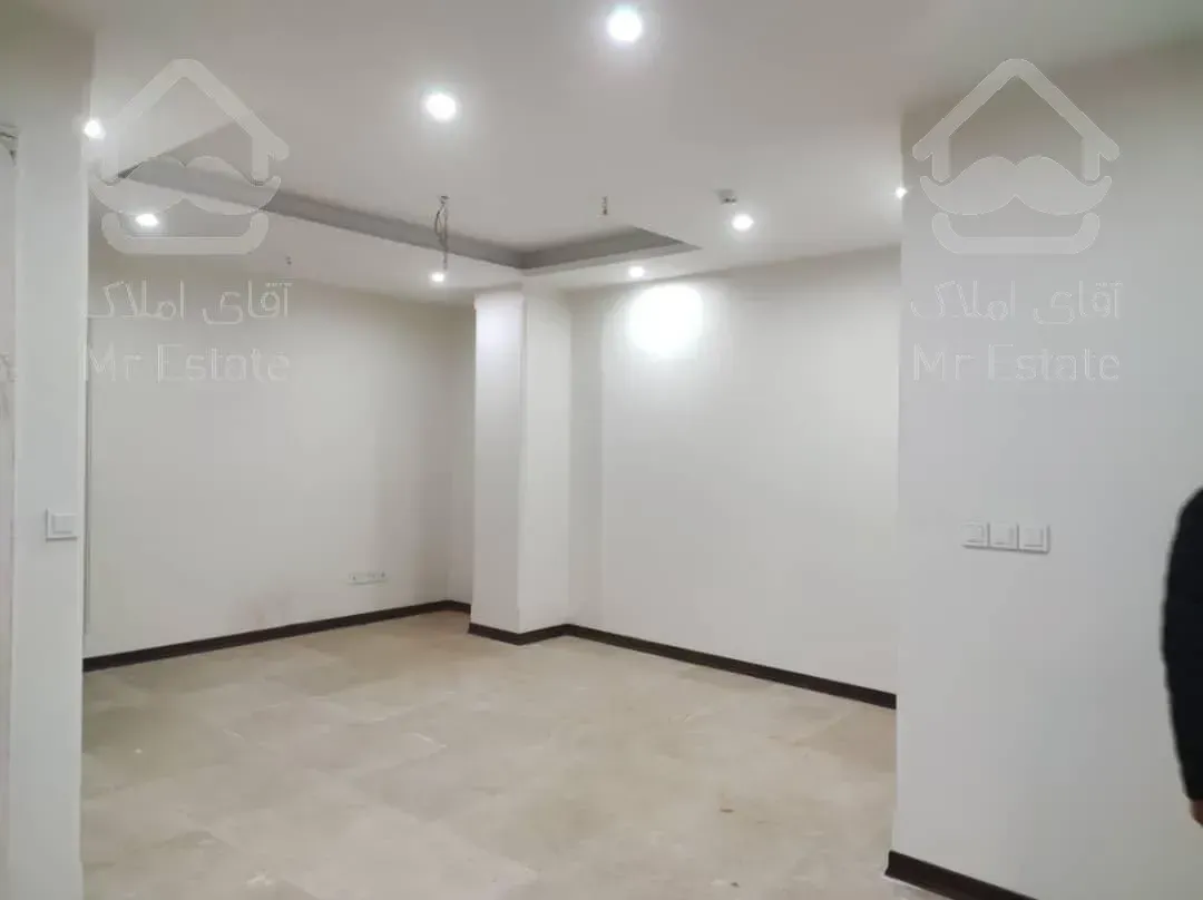 اپارتمان۱۰۷متری ۲ خواب ، خوش نقش، فول امکانات،سال۰۰، برج ، رهن کامل