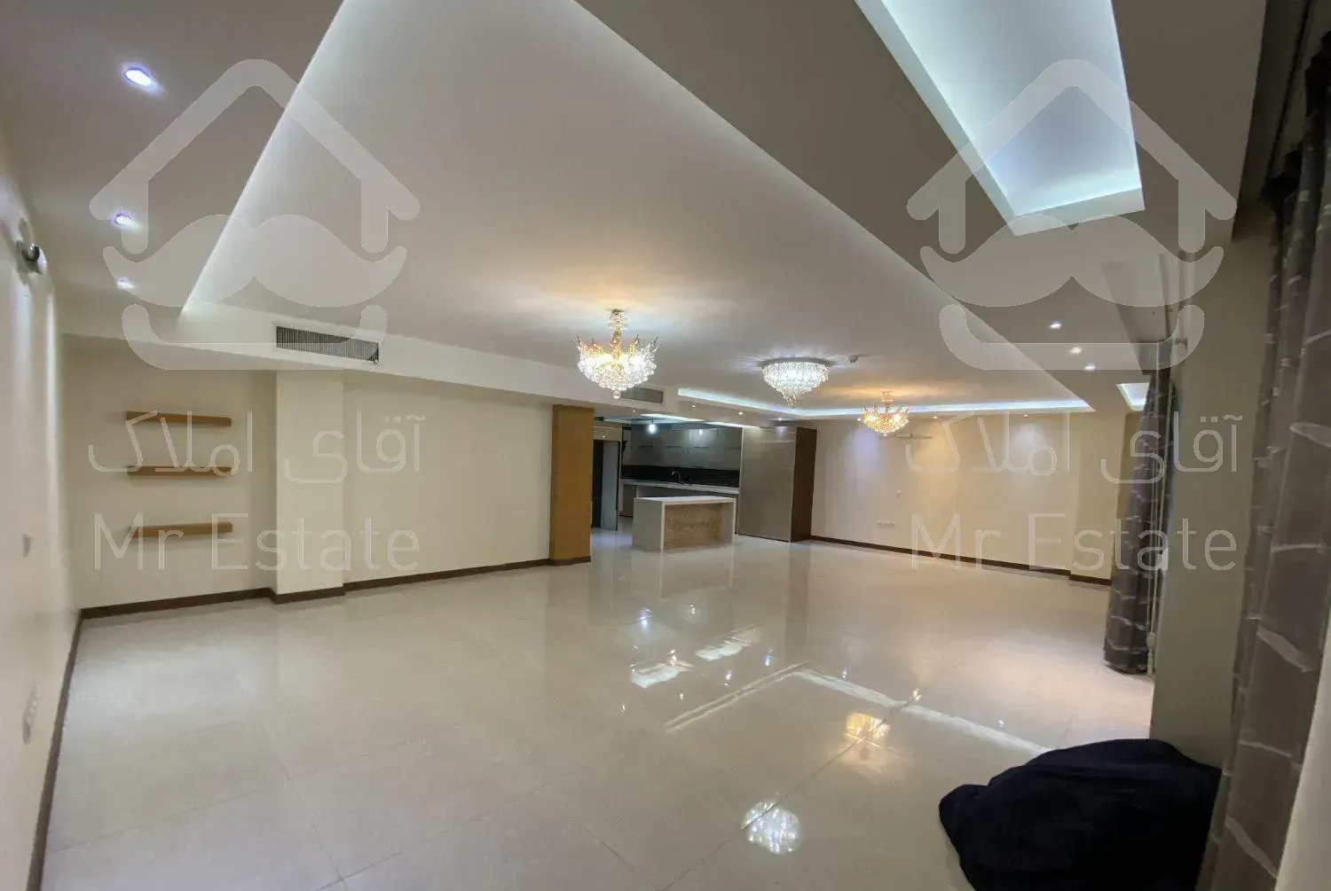 ۱۲۰متر دوخواب/تاپ لوکیشن باغ دریاچه