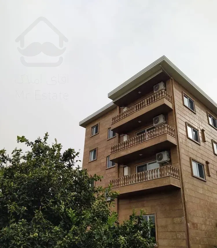 فروش آپارتمان ۱۶۸ متر طبقه دوم سند تکبرگ مالک هستم