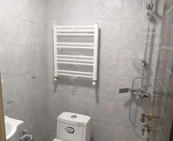 آپارتمان ۱۱۵ متری کلید نخورده صادقیه