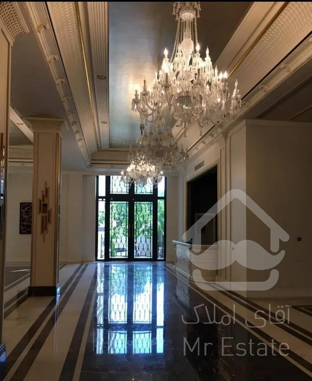 320 متر فرشته مجلل و باشکوه