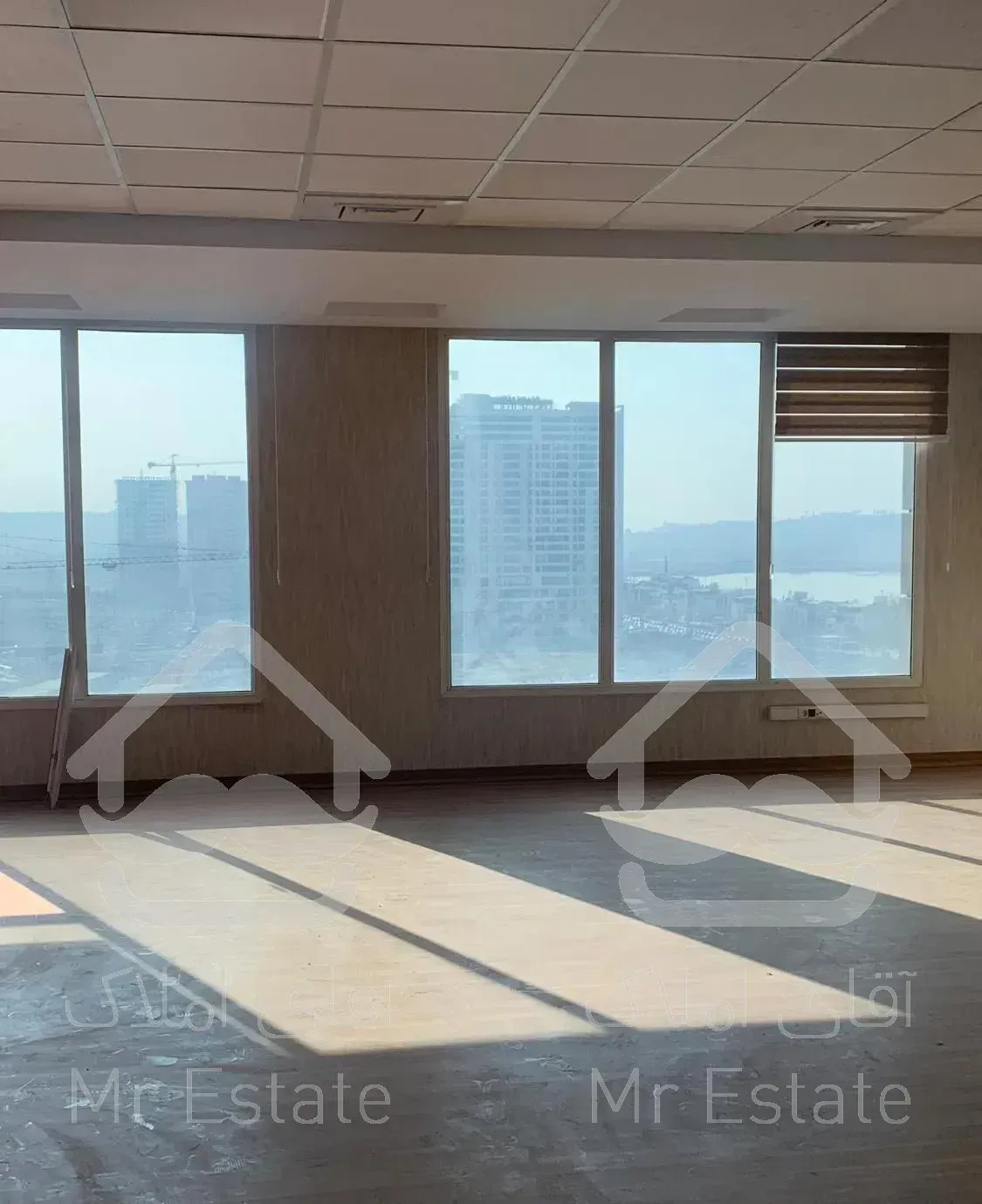 واحد اداری ۱۲۰ متر فلت سند اداری ویو دریاچه