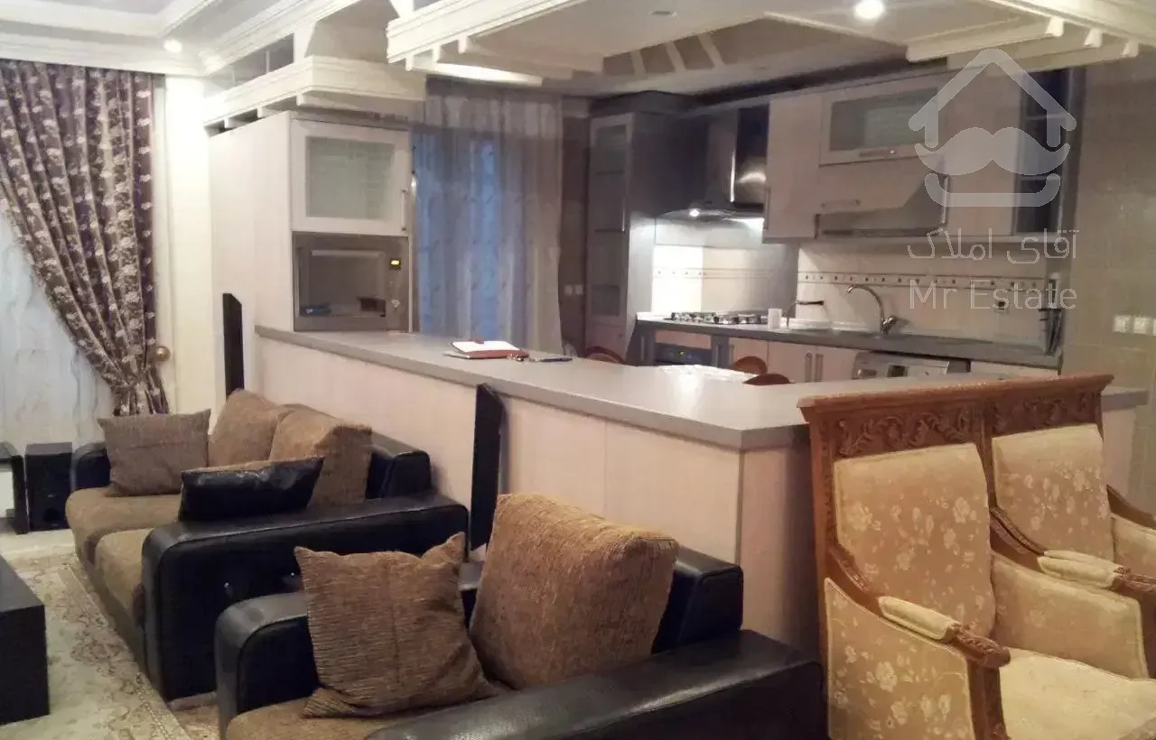 غرب مرزداران ۱۶۰متر ۳ خواب