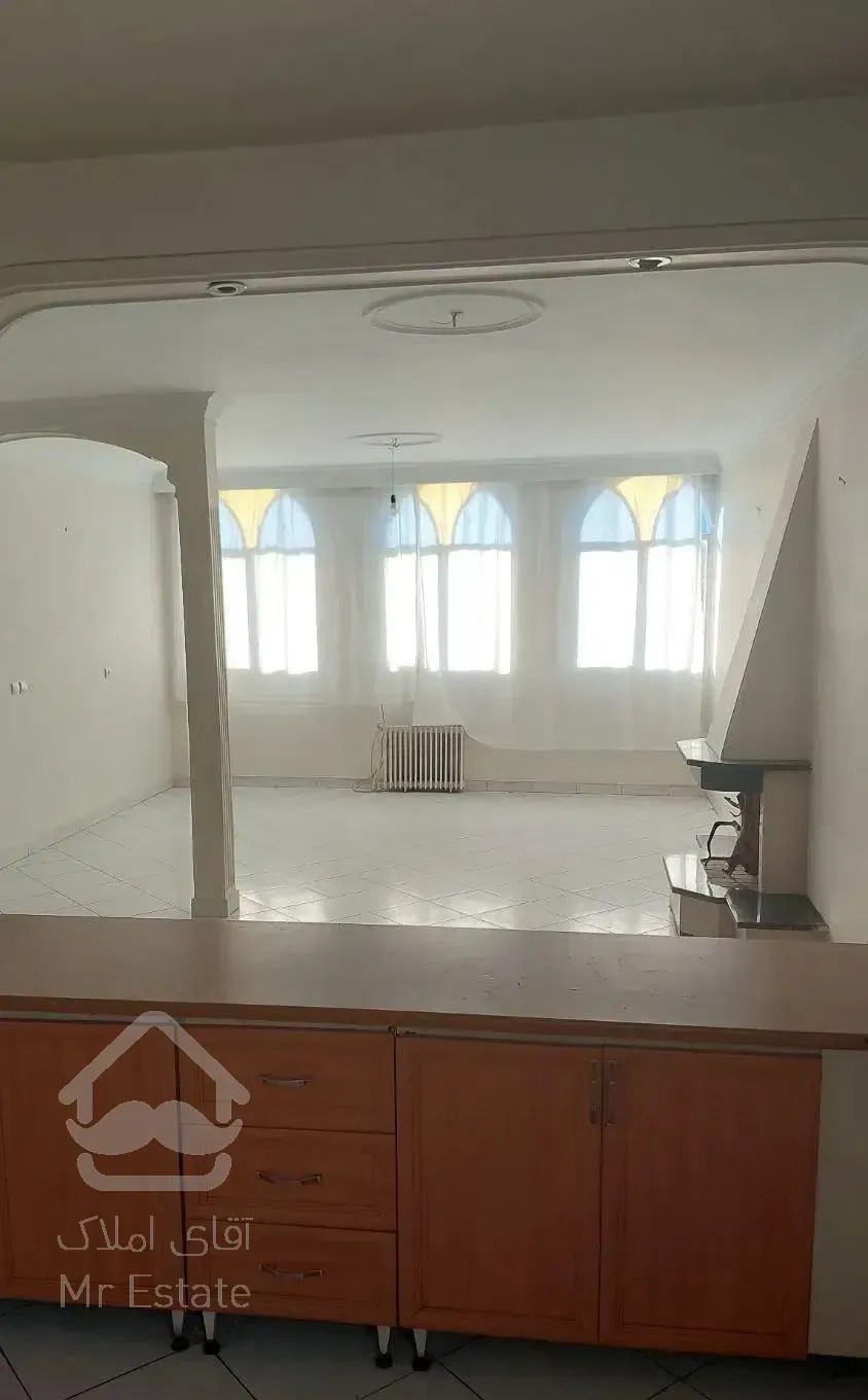 آپارتمان ۱۲۵ متر شادمهر