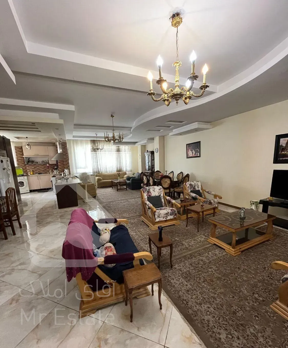 ۹۳ متری امام منتظر  ویو‌ ابدی ۵ساله