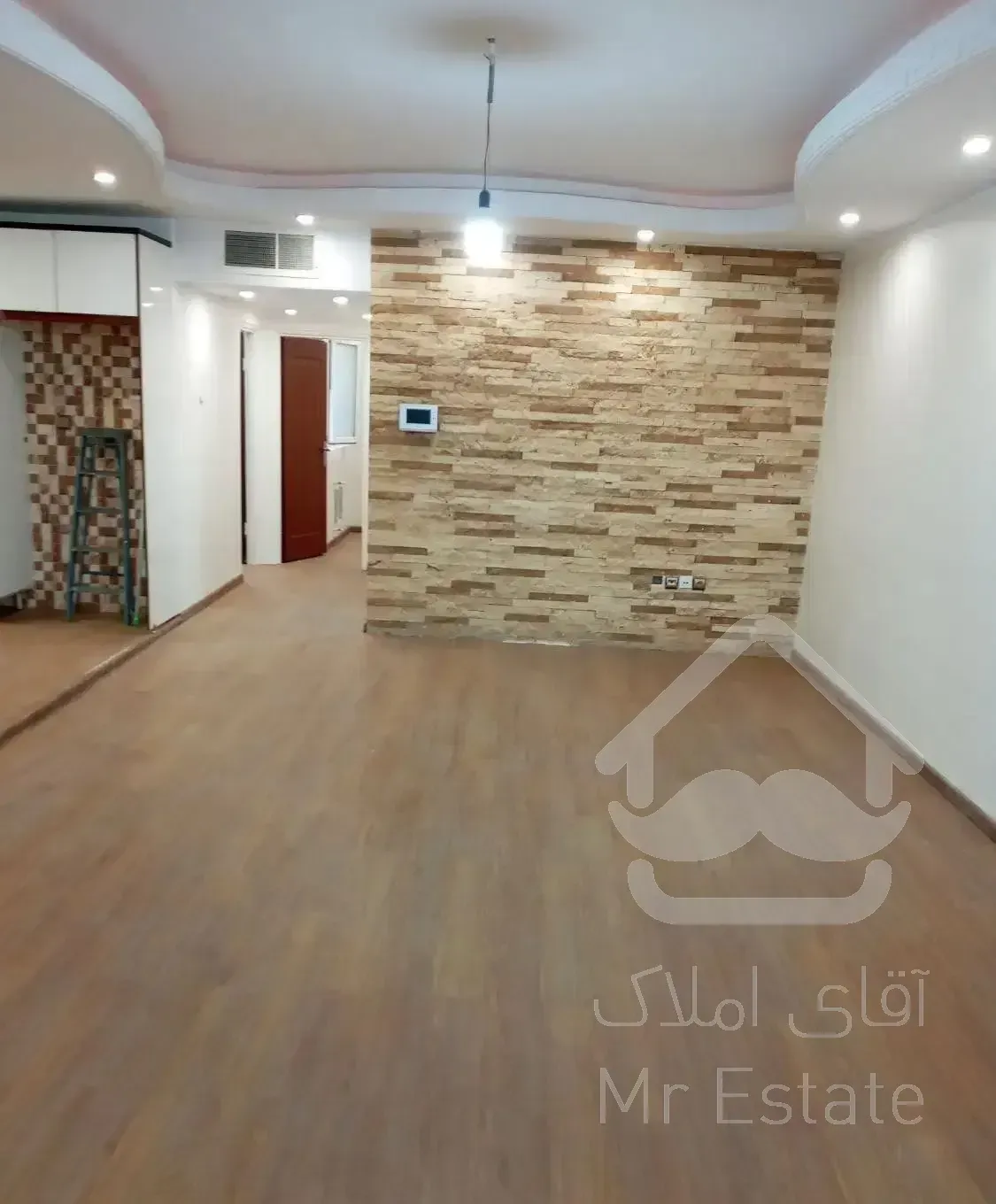 فروش آپارتمان ۲ خوابه با بهترین موقعیت