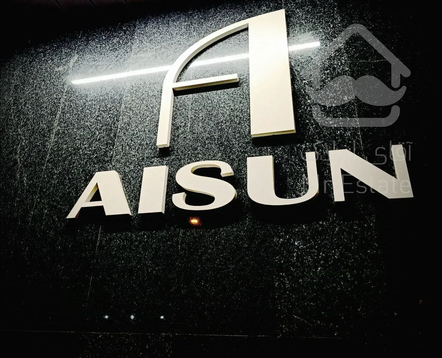 برج مدرن فردوس غرب / از۹۲ تا ۱۸۱ متر