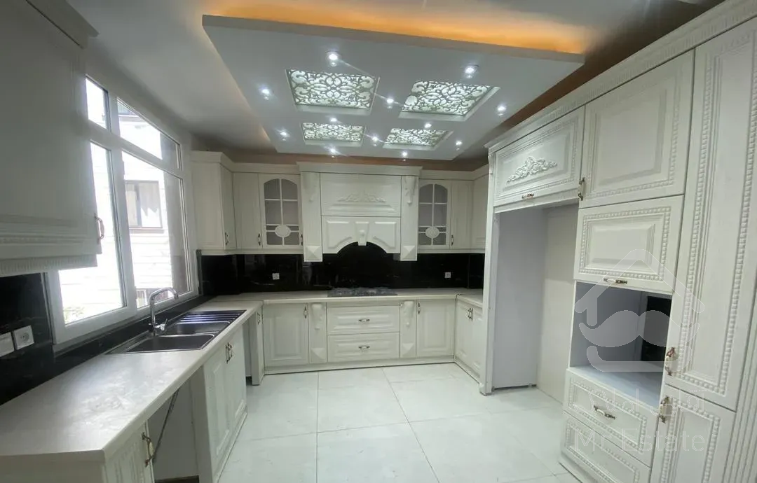 ۸۰ متر / دو خواب / فول بازسازی