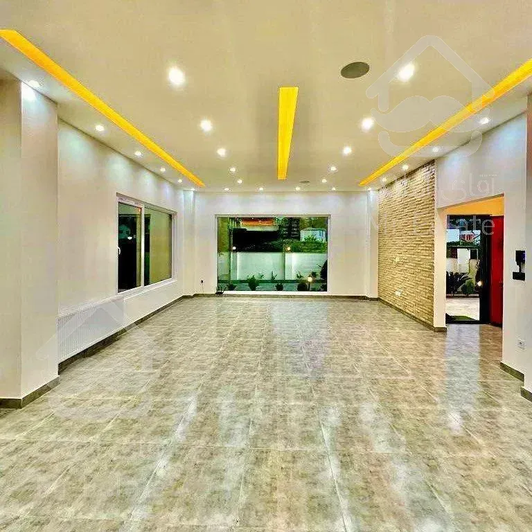 ویلا جنگلی تریبلکس نما مدرن استخر دار روف گاردن