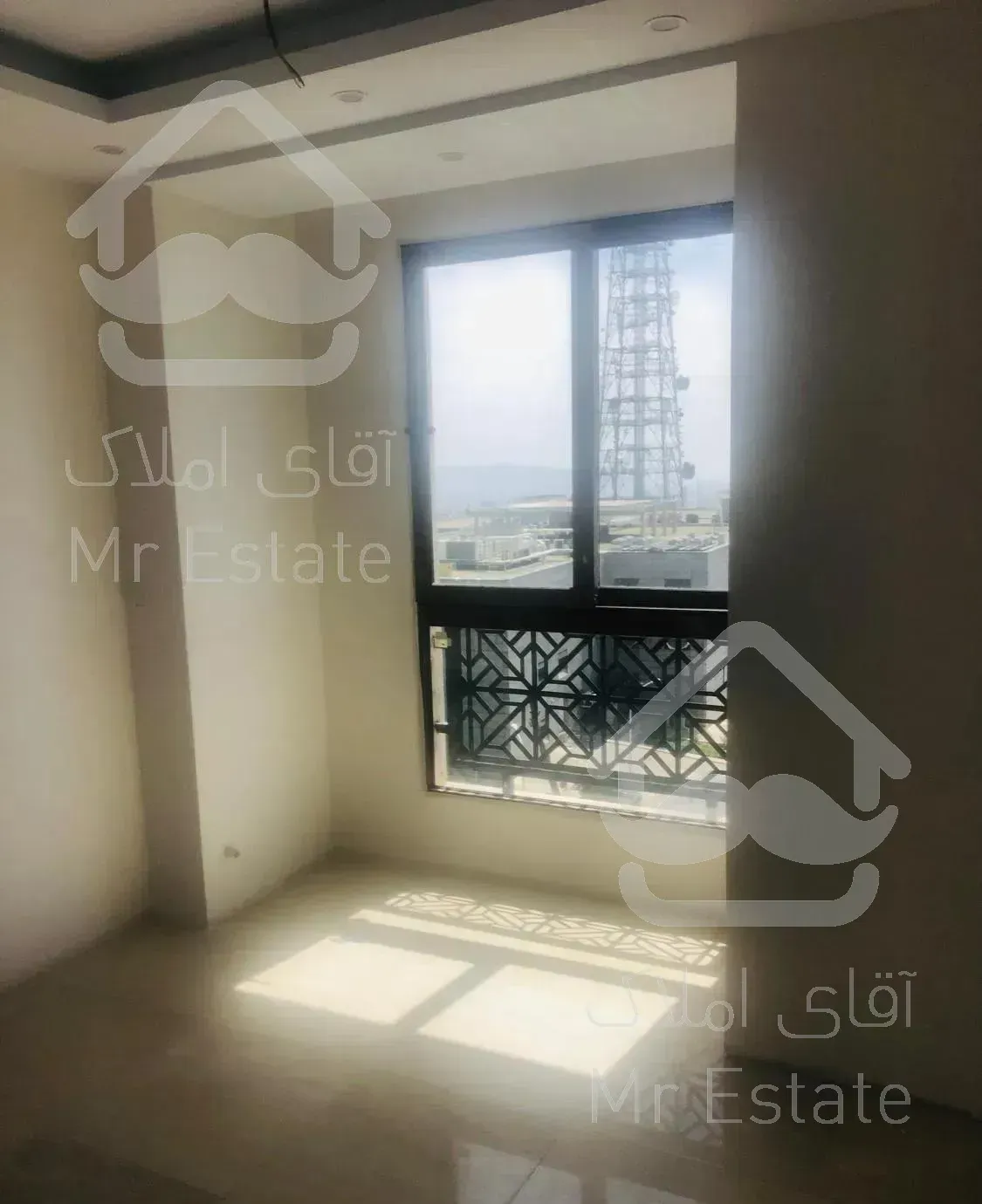 آپارتمان ۱۴۴ متر نوساز ویو‌ ابدی