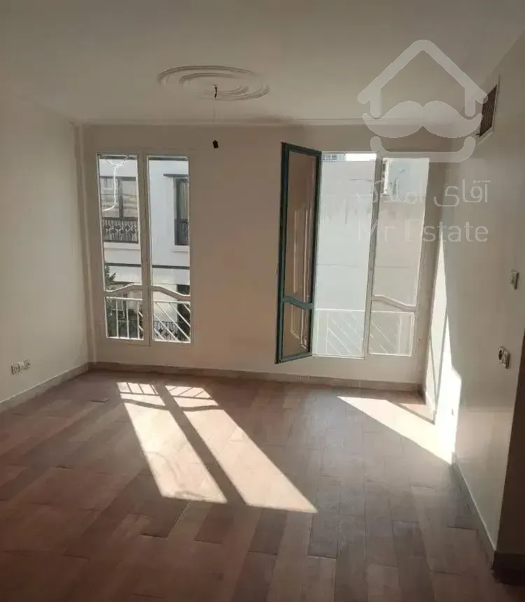 رهن آپارتمان۶۵متری با انباری و بالکن محدوده امامت