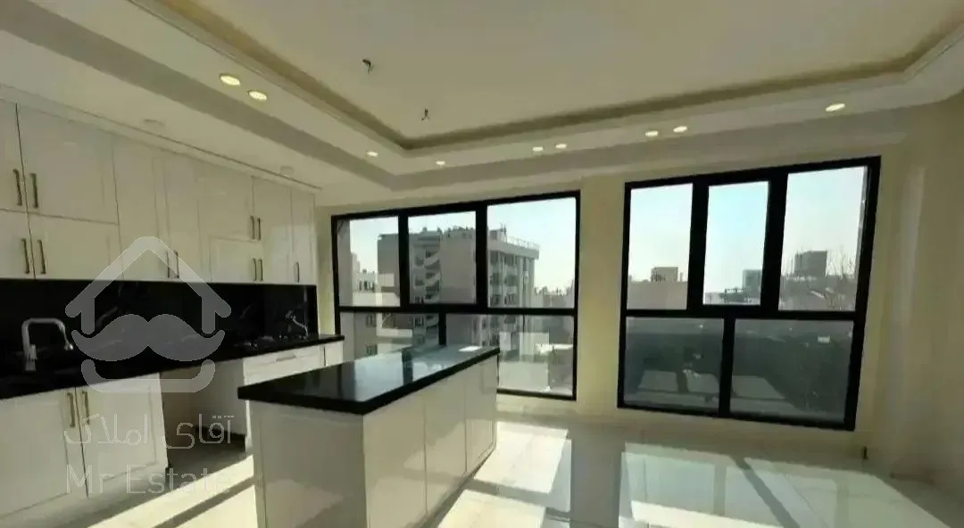 ۱۳۱متر شهران ویو ابدی فول امکانات خطی رو به آفتاب